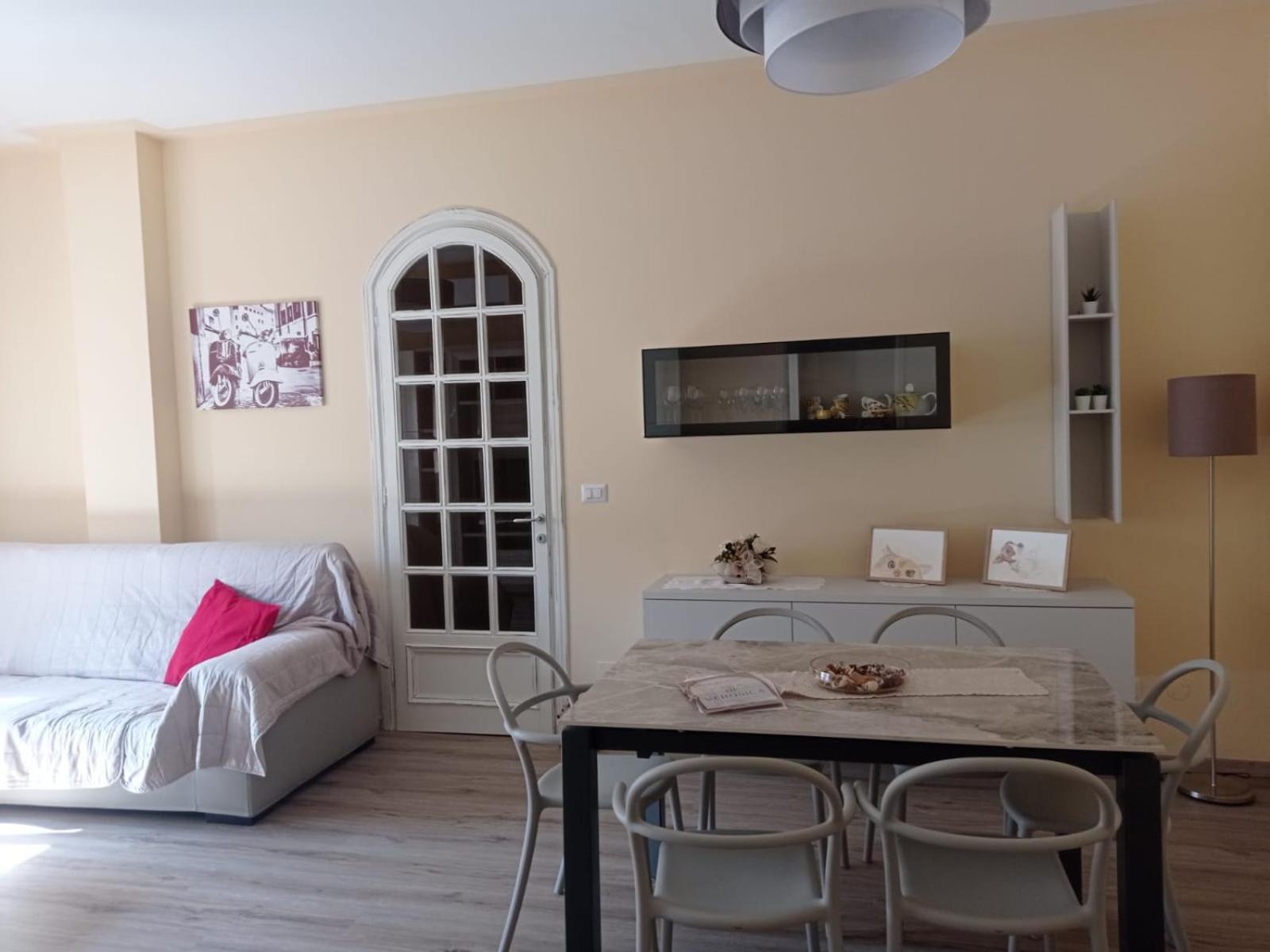 Casa di Veronica Lucca Esterno foto